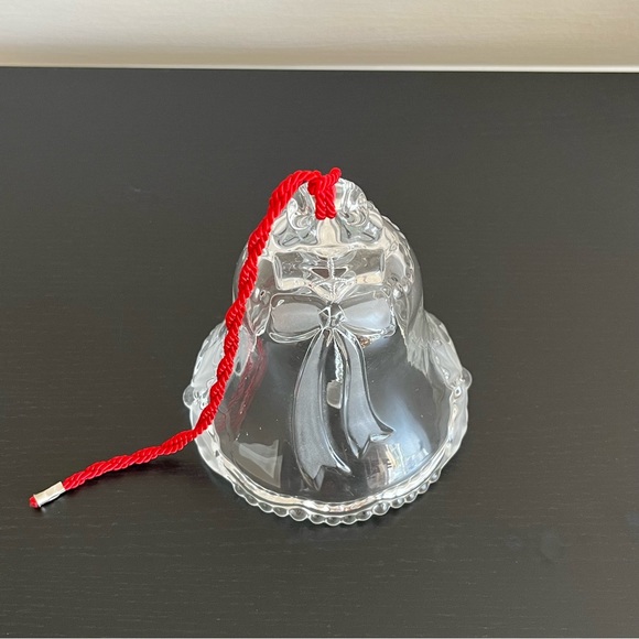 Vintage Mikasa Christmas Bell Clear Glass Frosted Holly Bows 4.5 In - Picture 5 of 6